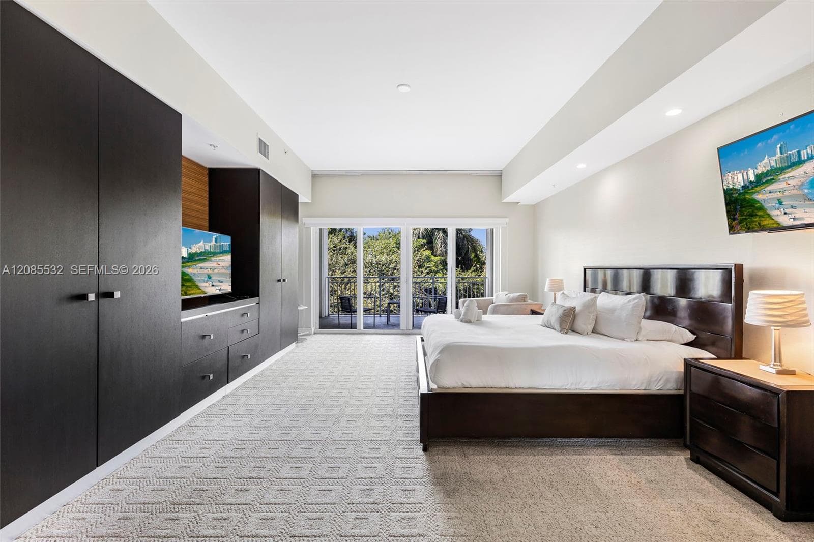 THE BLUE A RESORT HOTEL C · #1512 in Doral - Photo 2