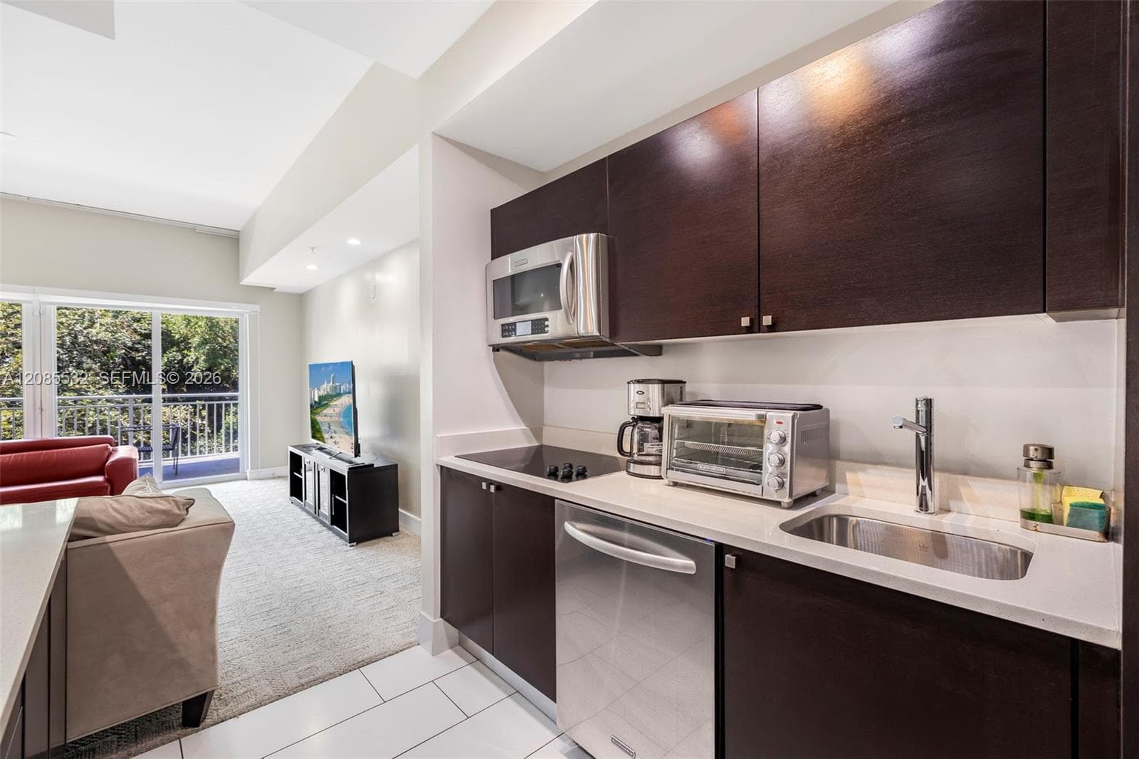 THE BLUE A RESORT HOTEL C · #1512 in Doral - Photo 8