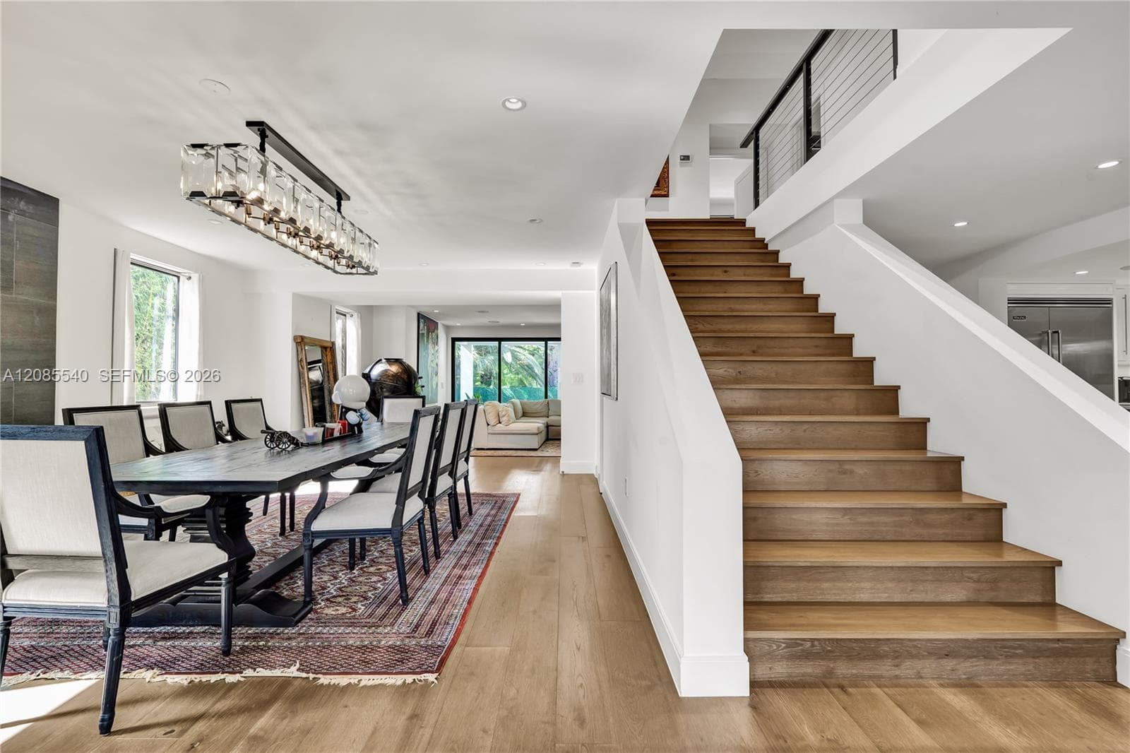2802 Prairie Ave photo 8