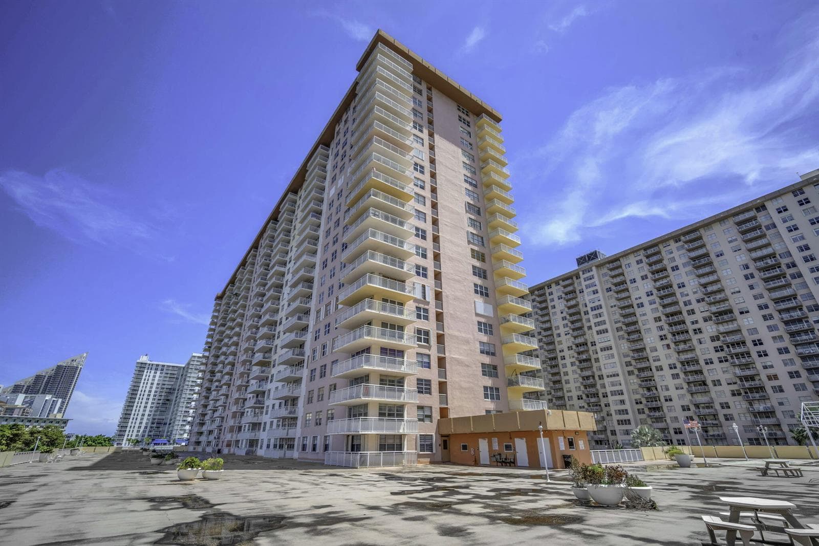 1-web-or-mls-DSC06792
