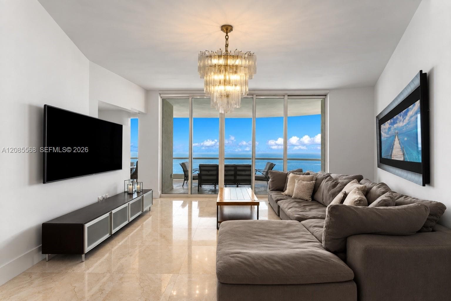 Turnberry Ocean Colony · #2502 in Sunny Isles Beach - Photo 3