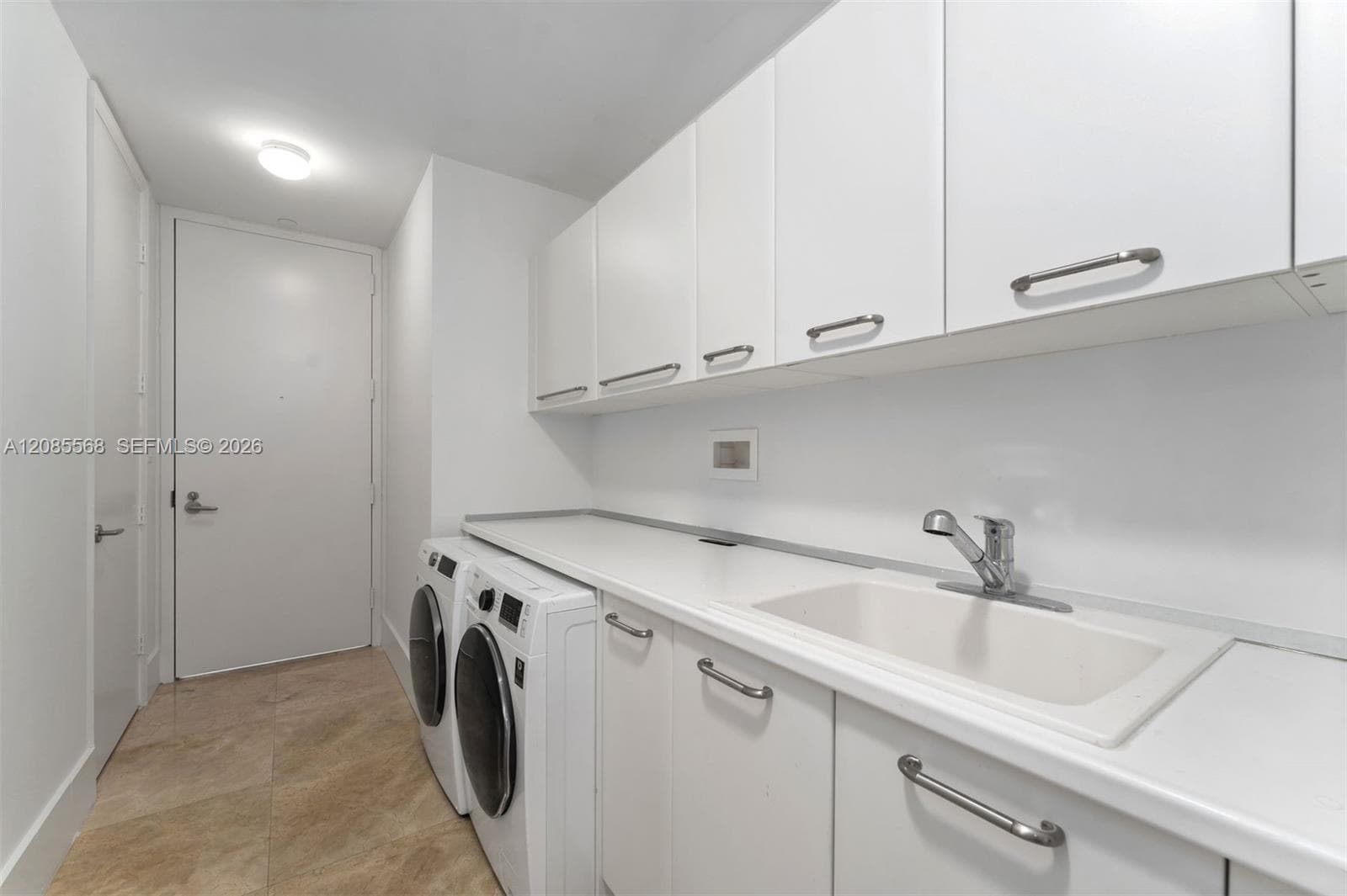 Turnberry Ocean Colony · #2502 in Sunny Isles Beach - Photo 11