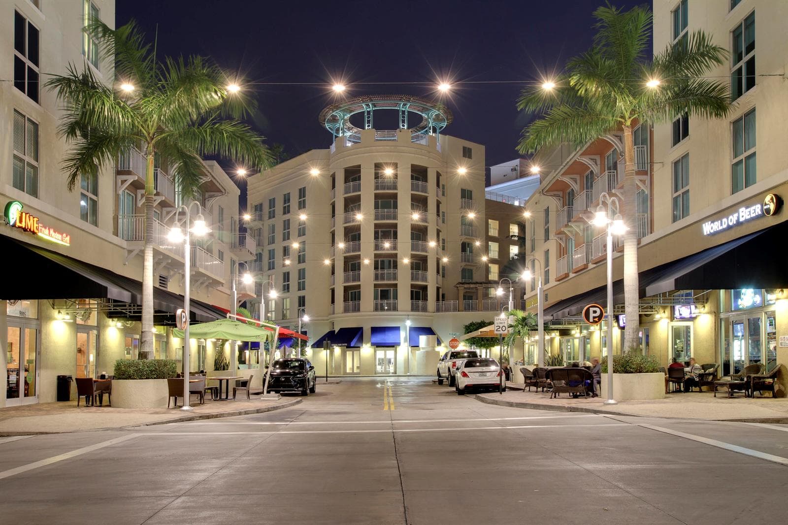 15__downtown_dadeland_Night_photo_by_Sup