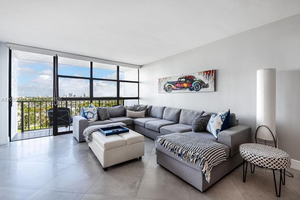 TOWERS OF OCEANVIEW SOUTH · #829 in Hallandale Beach - Photo 6