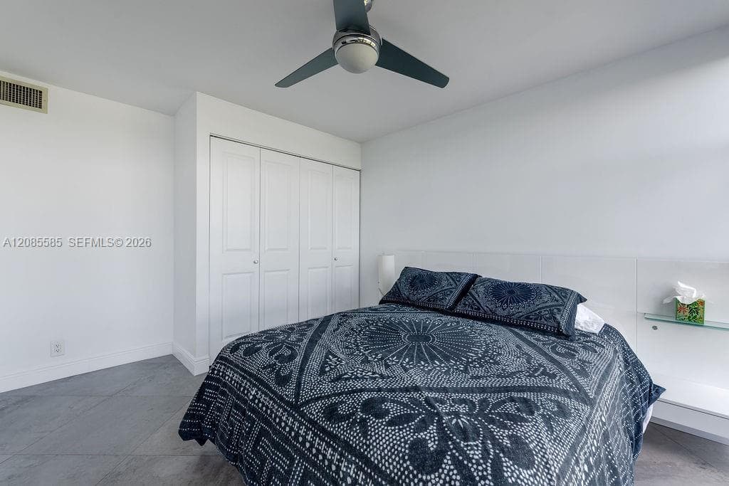 TOWERS OF OCEANVIEW SOUTH · #829 in Hallandale Beach - Photo 14