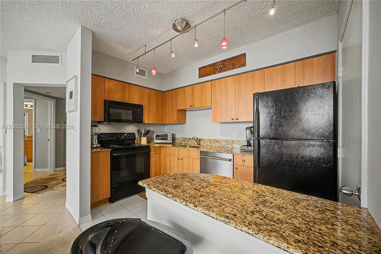 THE WAVERLY AT SOUTH BEAC · #2412 in Miami Beach - Photo 6