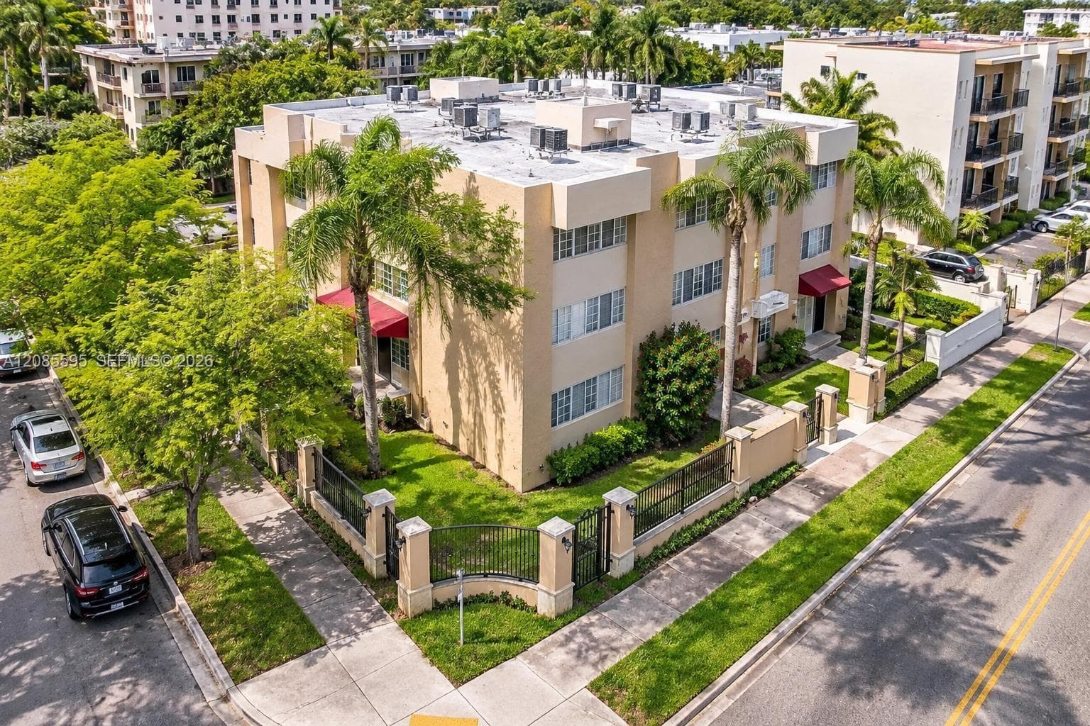 MADEIRA VILLAGE CONDO · #304 in Coral Gables - Photo 1