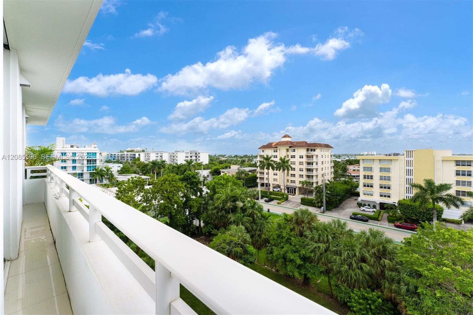 LE JARDIN HOUSE CONDO · #706 in Bay Harbor Islands - Photo 23