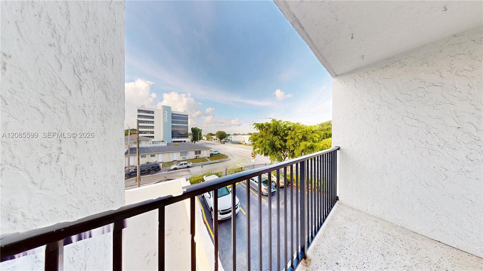CAROLINA HEIGHTS · #32 in Miami - Photo 7