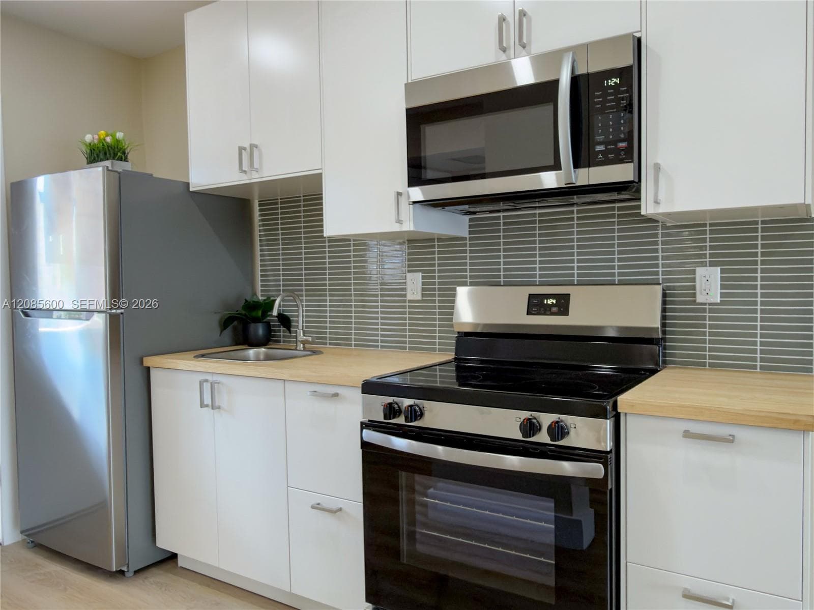 Point East · #B304 in Aventura - Photo 6