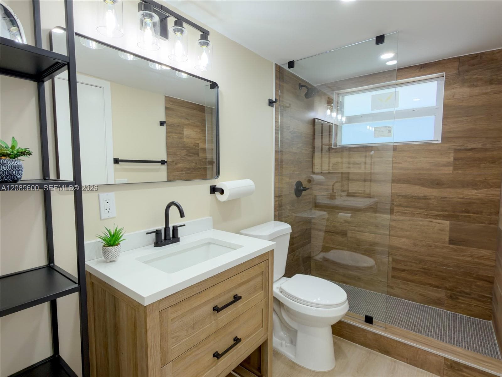 Point East · #B304 in Aventura - Photo 32