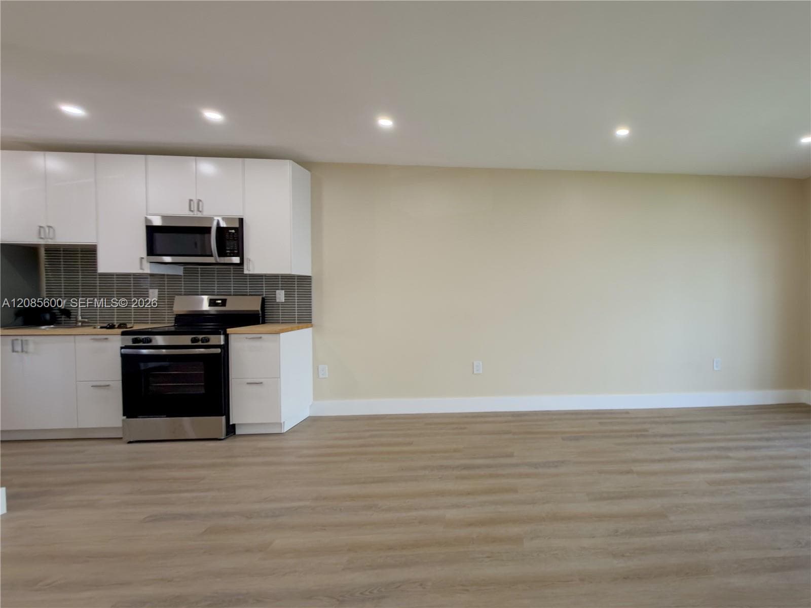 Point East · #B304 in Aventura - Photo 9