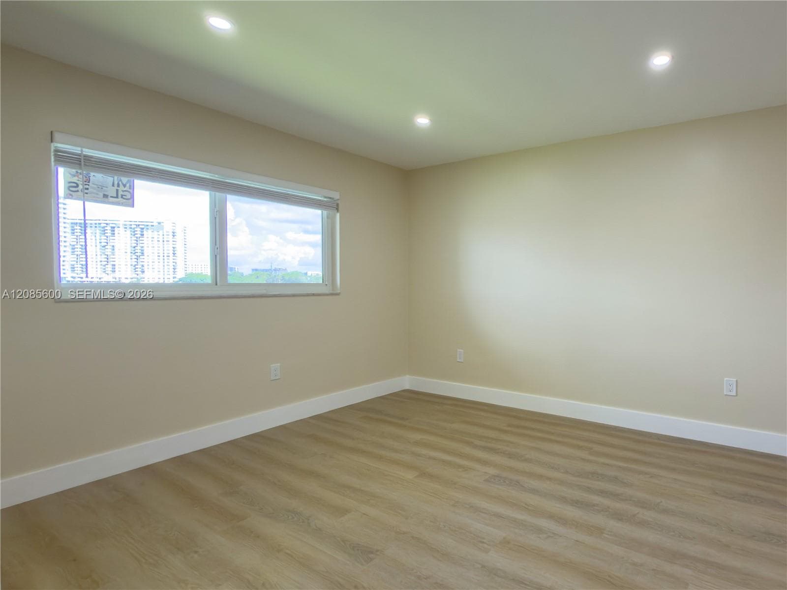 Point East · #B304 in Aventura - Photo 40