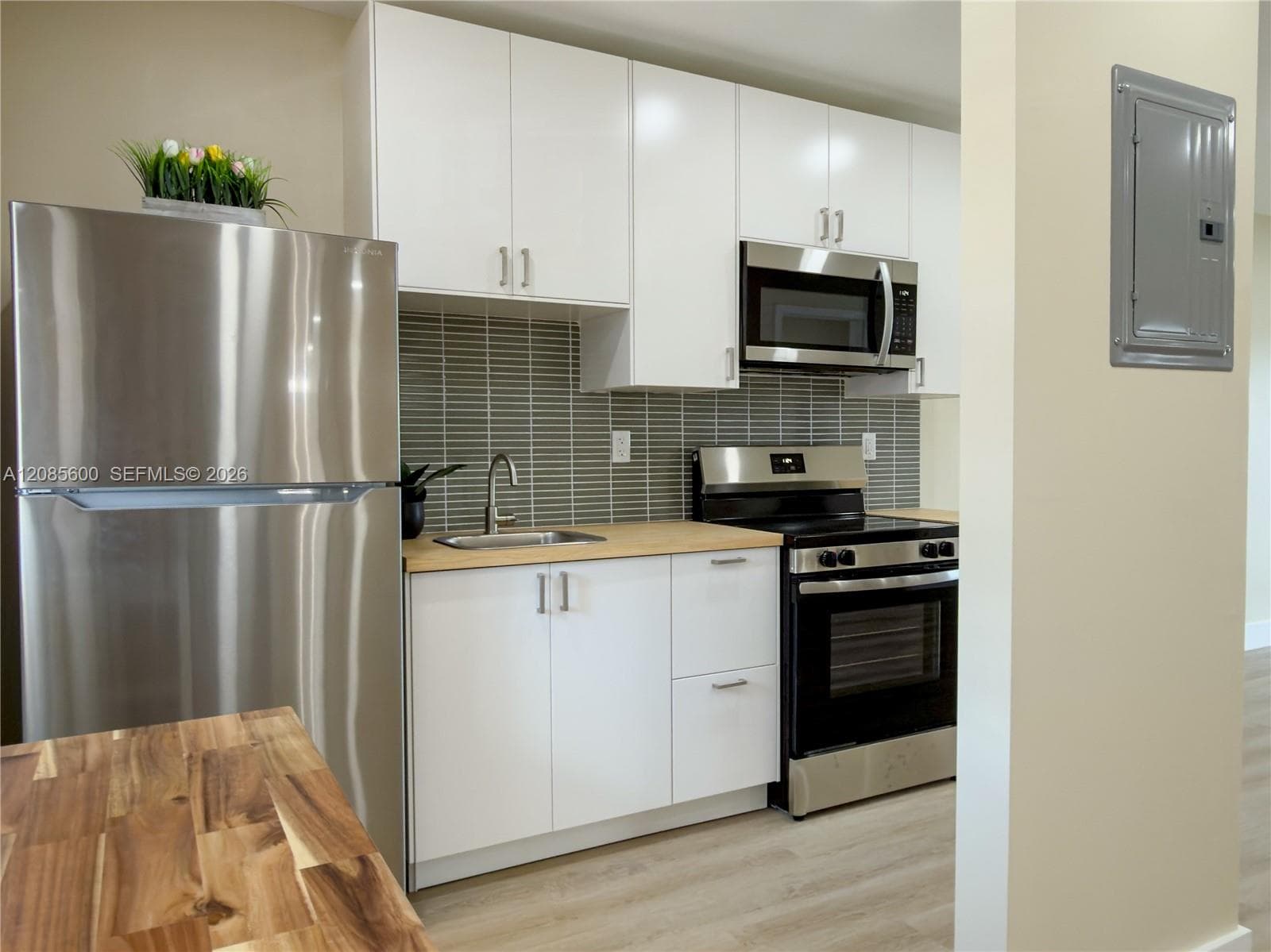 Point East · #B304 in Aventura - Photo 8