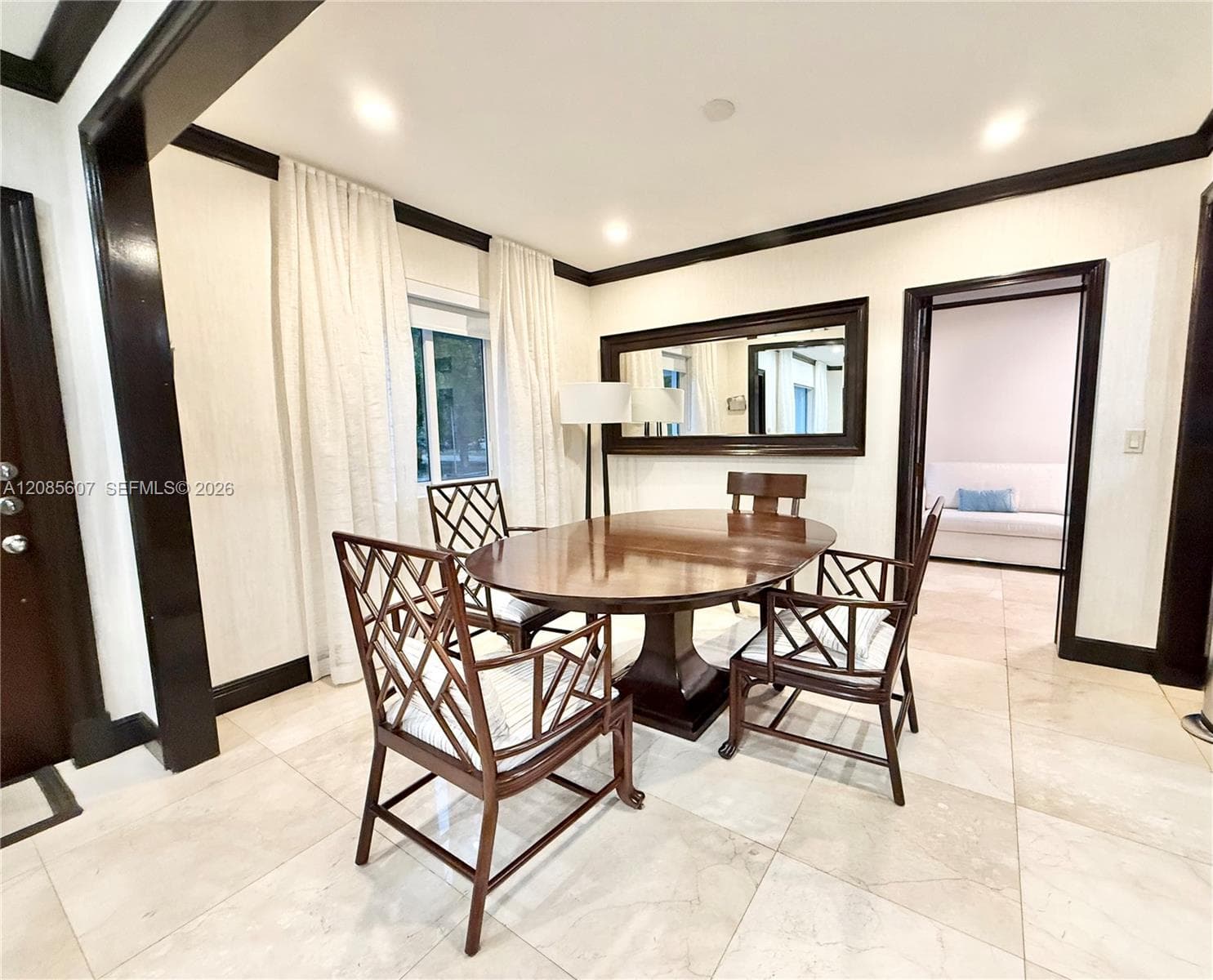 2001 Coral Gate Dr photo 10