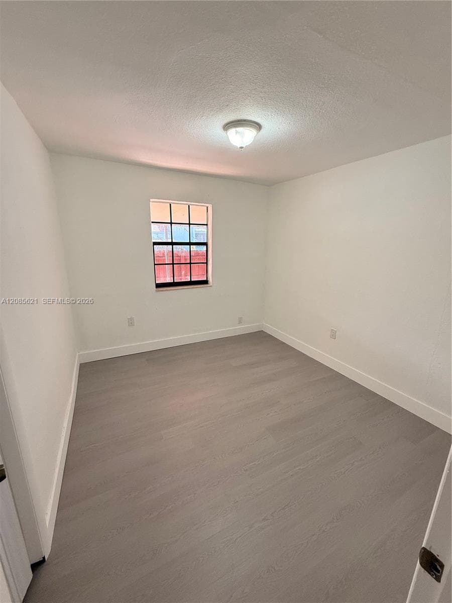 2424 SW 21st Ter #0 photo 7