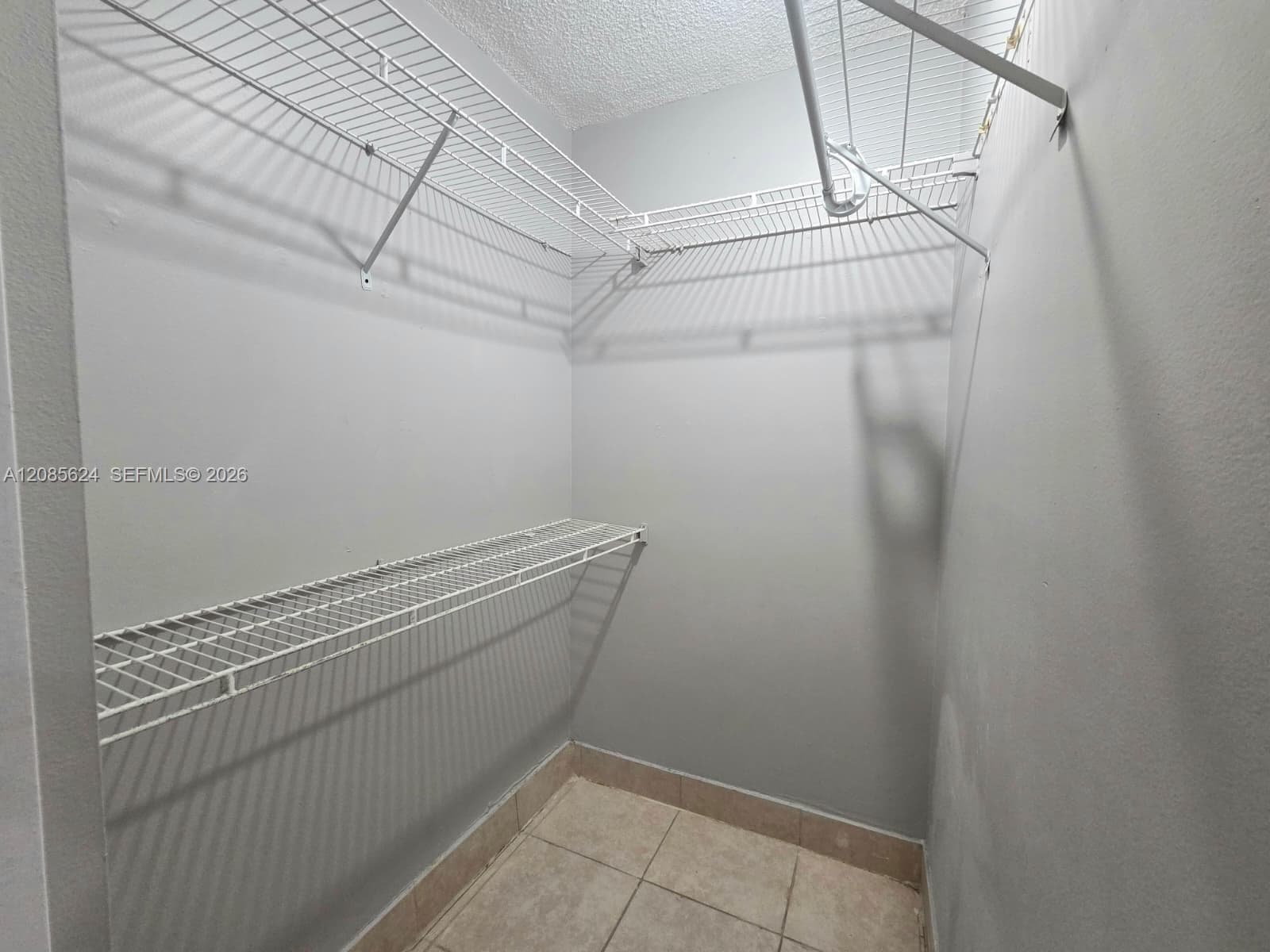 VERABELLA FALLS CONDO · #C-103 in Miami - Photo 20
