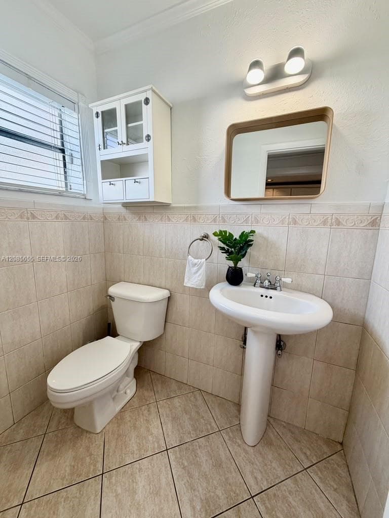 VILLAS OF PINECREST CONDO · #1033 in Pinecrest - Photo 17