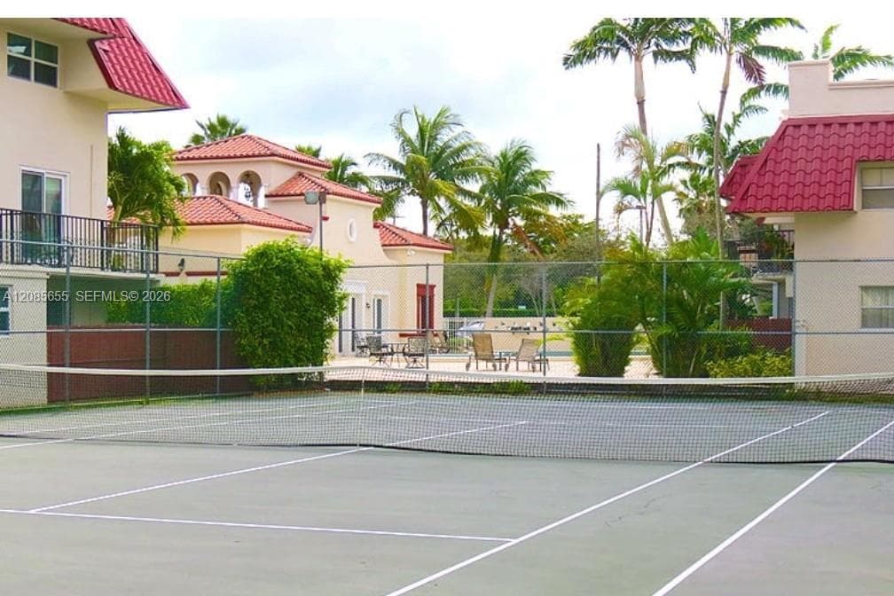 VILLAS OF PINECREST CONDO · #1033 in Pinecrest - Photo 21