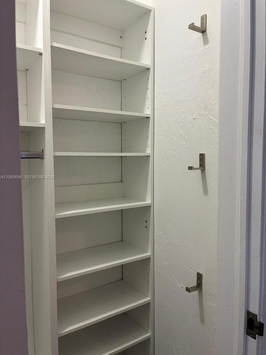SHORES PLAZA · #11G in Miami Shores - Photo 11