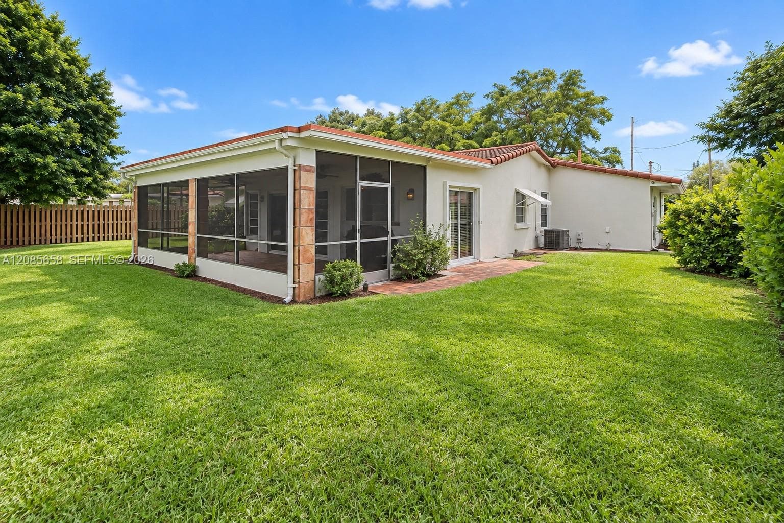 14961 Egan Ln photo 7