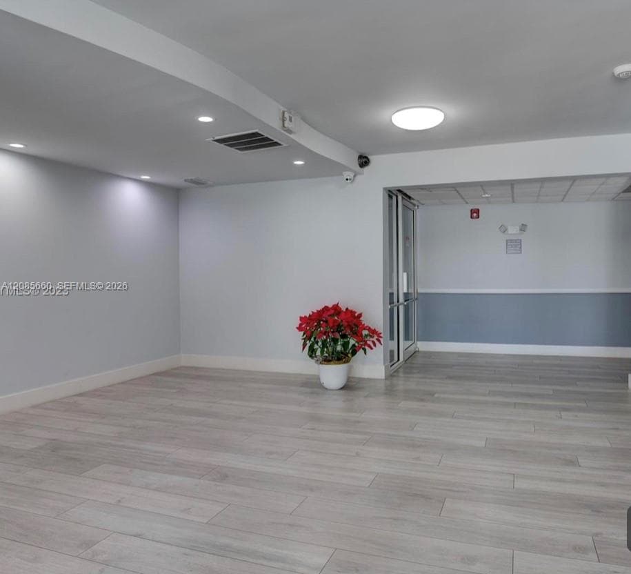 SUMMIT TOWER I OF DADELAN · #504 in Miami - Photo 22