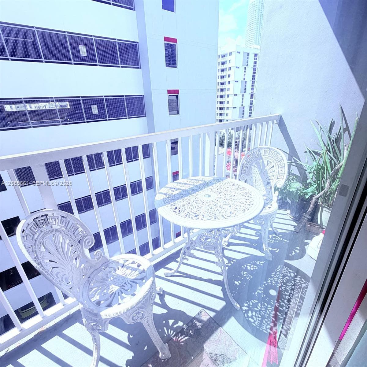 CASA GRANDE I TOWERS COND · #1101 in Miami - Photo 15