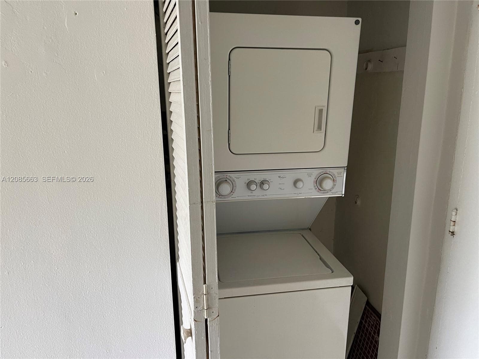 DADELAND CAPRI CONDO · #C202 in Miami - Photo 9