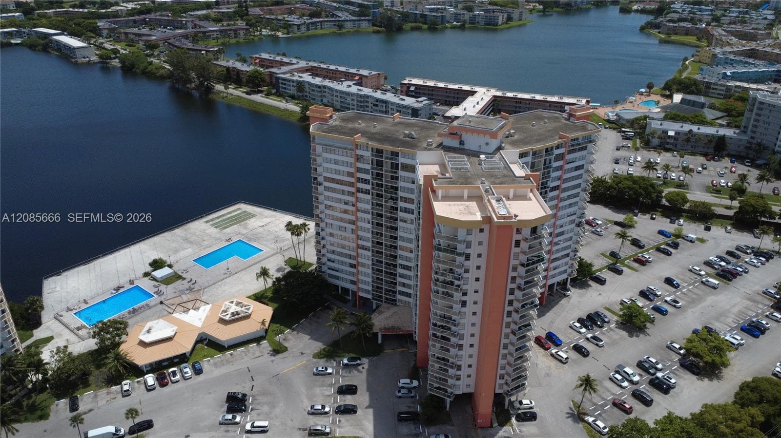 BUCKLEY TOWERS CONDO · #422E in Miami - Photo 5