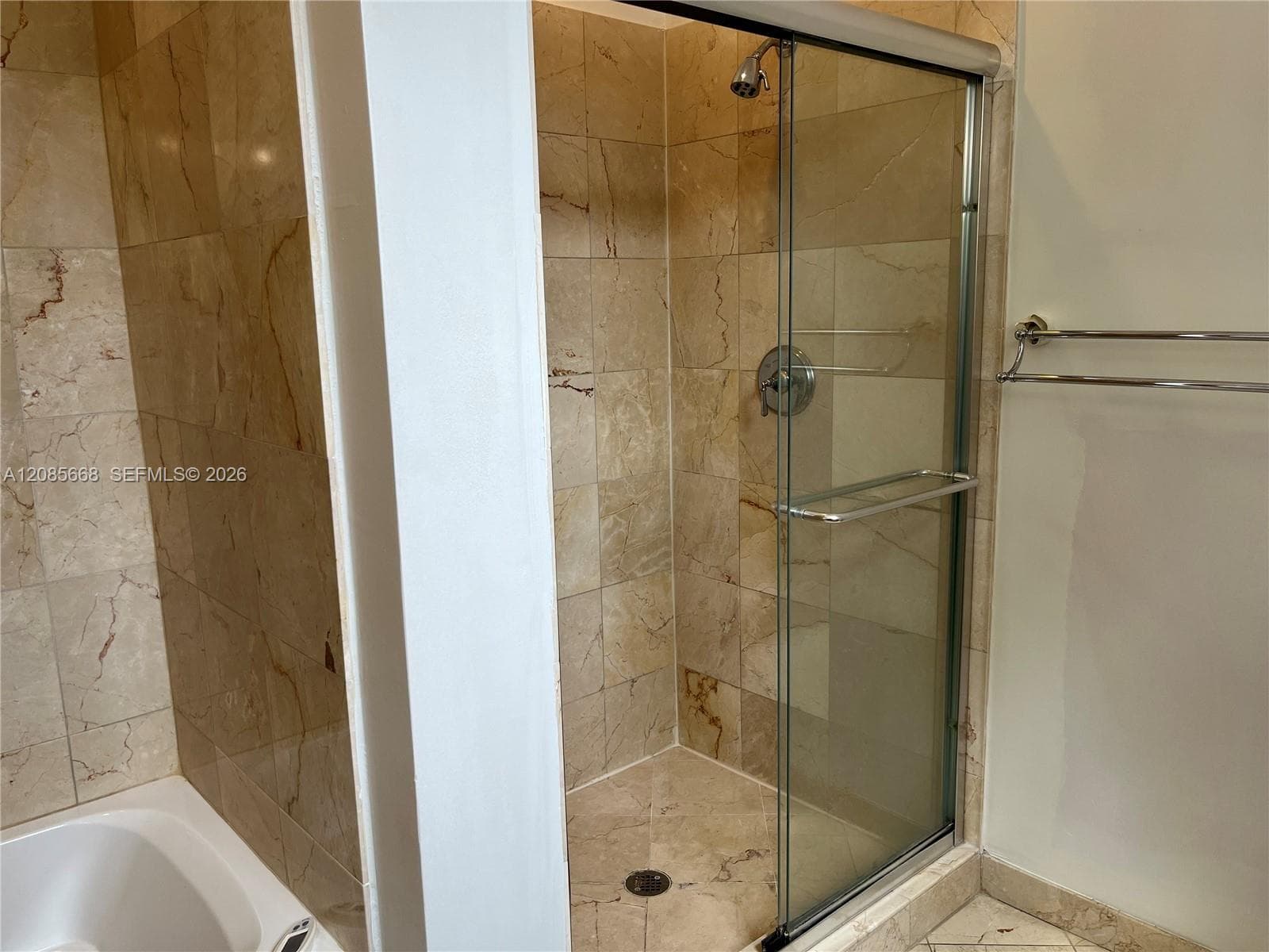 570 Loretto Ave #10 photo 12