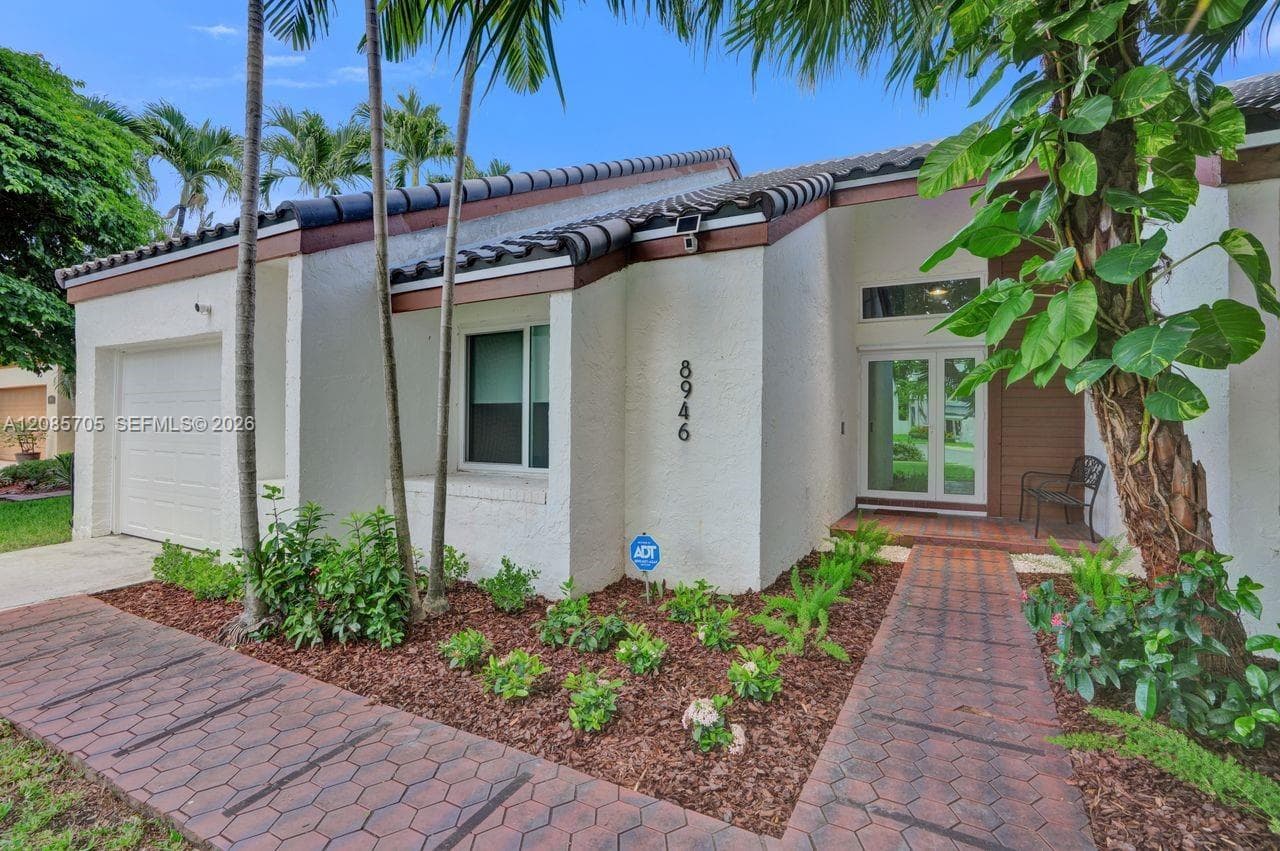 8946 SW 150th Ct Cir E photo 2