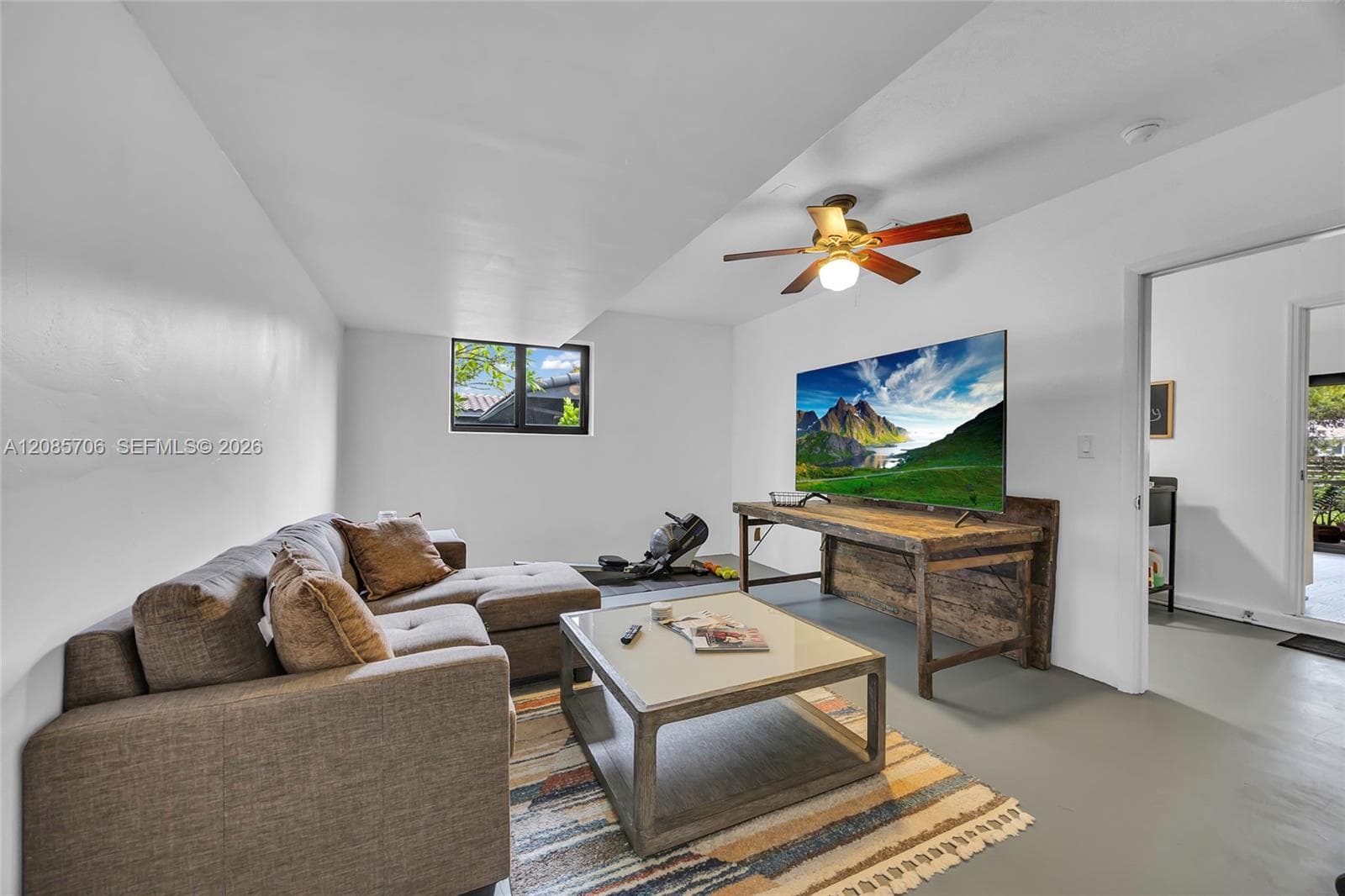 1317 Funston St photo 15