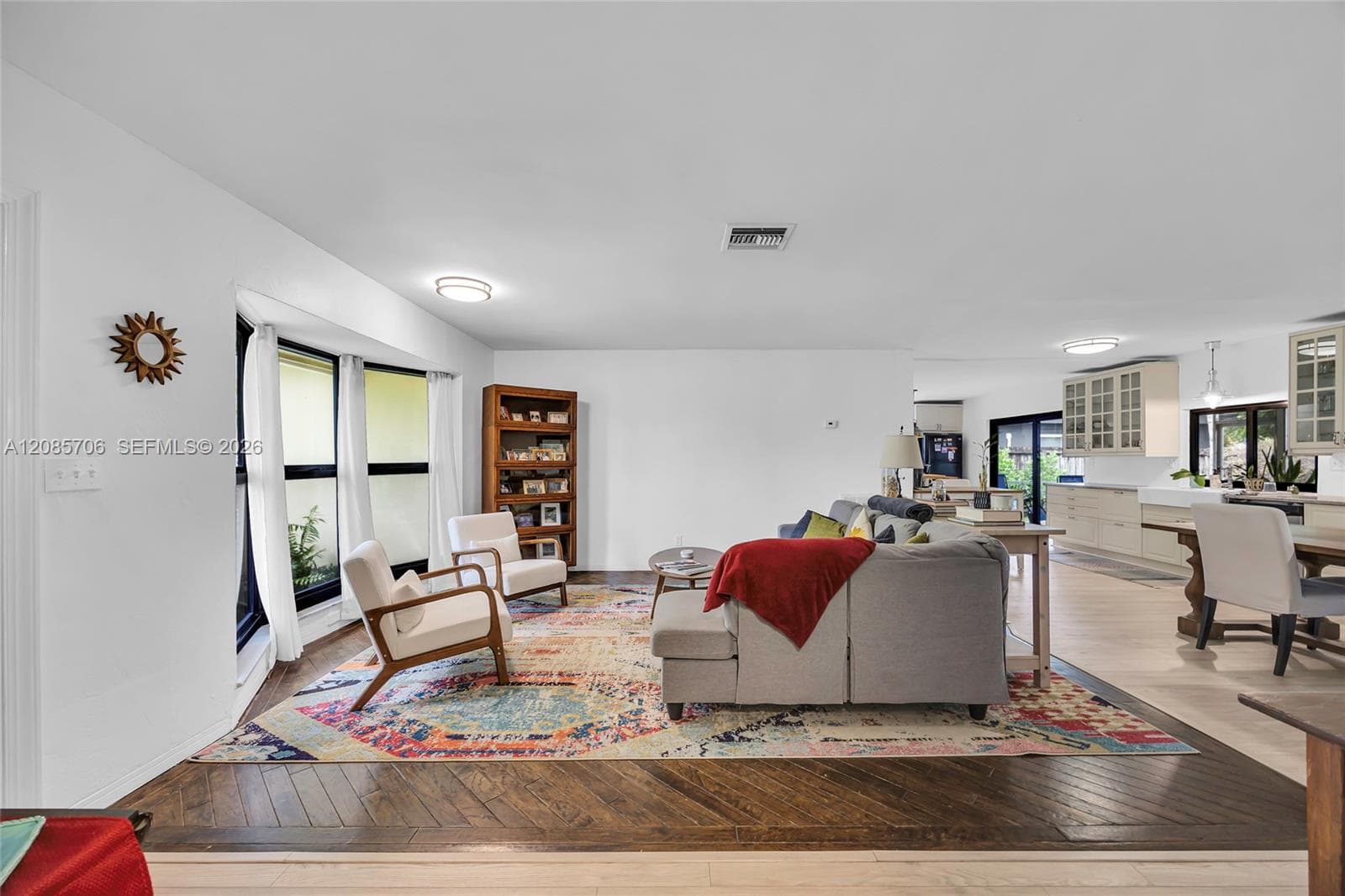 1317 Funston St photo 4