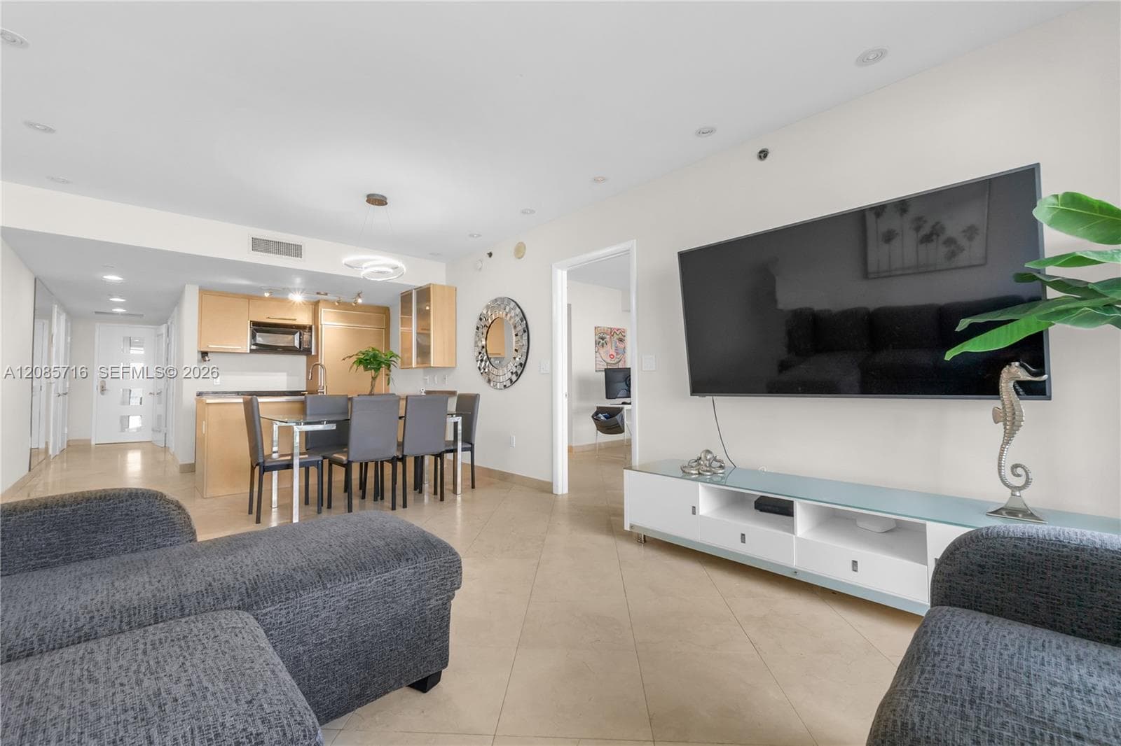 Beach Club Condo · #706 in Hallandale Beach - Photo 16