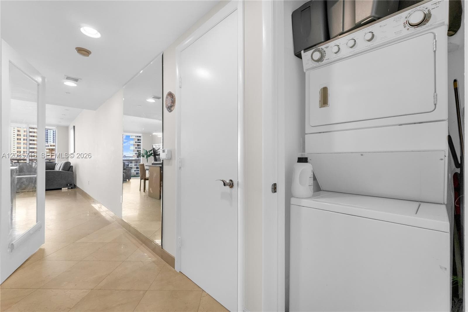 Beach Club Condo · #706 in Hallandale Beach - Photo 18