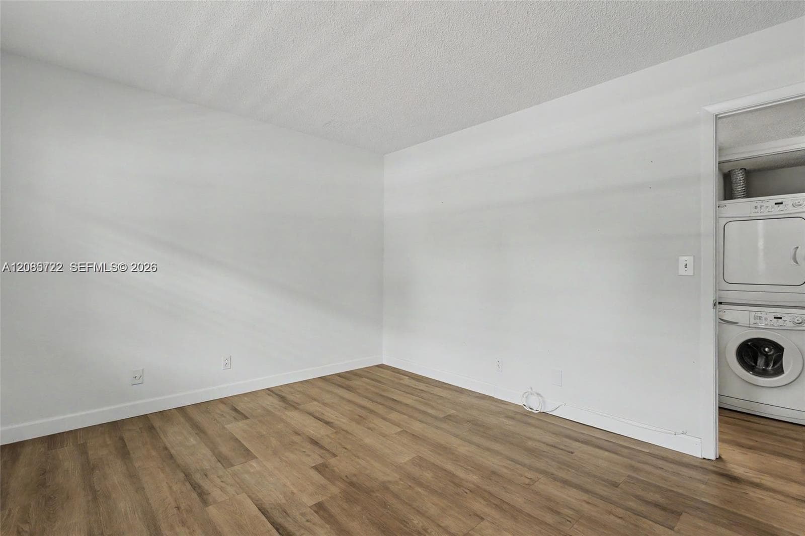 MEADOWBROOK LAKES CONDO · #103 in Dania Beach - Photo 30