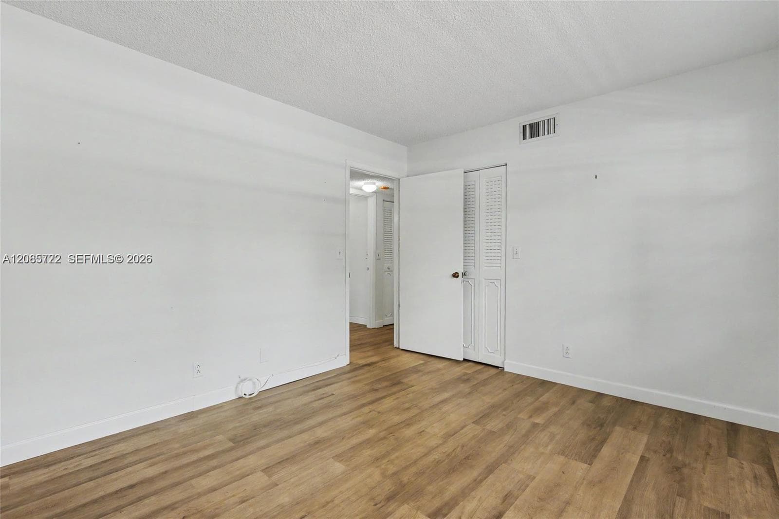 MEADOWBROOK LAKES CONDO · #103 in Dania Beach - Photo 18