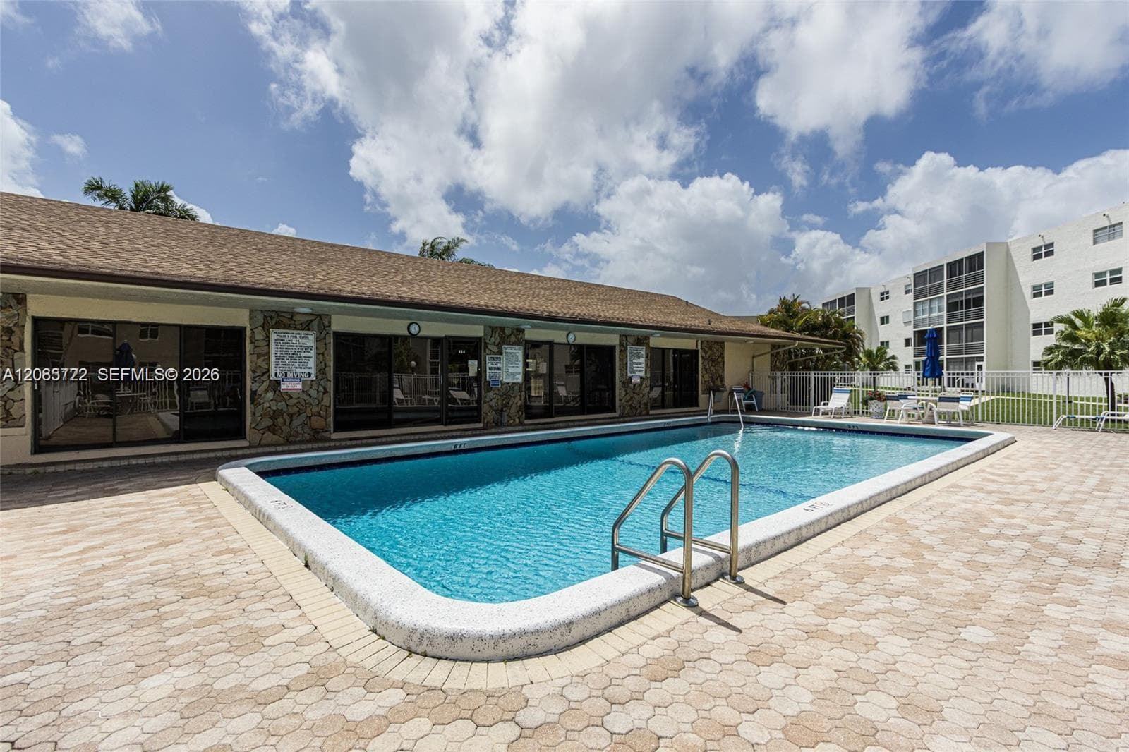 MEADOWBROOK LAKES CONDO · #103 in Dania Beach - Photo 19
