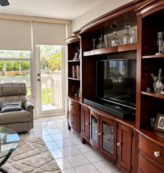 GOLDEN VIEW CONDO · #203 in Hallandale Beach - Photo 10