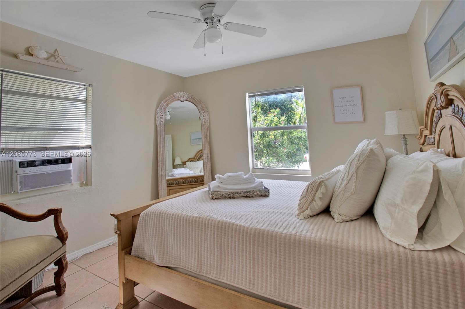 2315 Hope St photo 17
