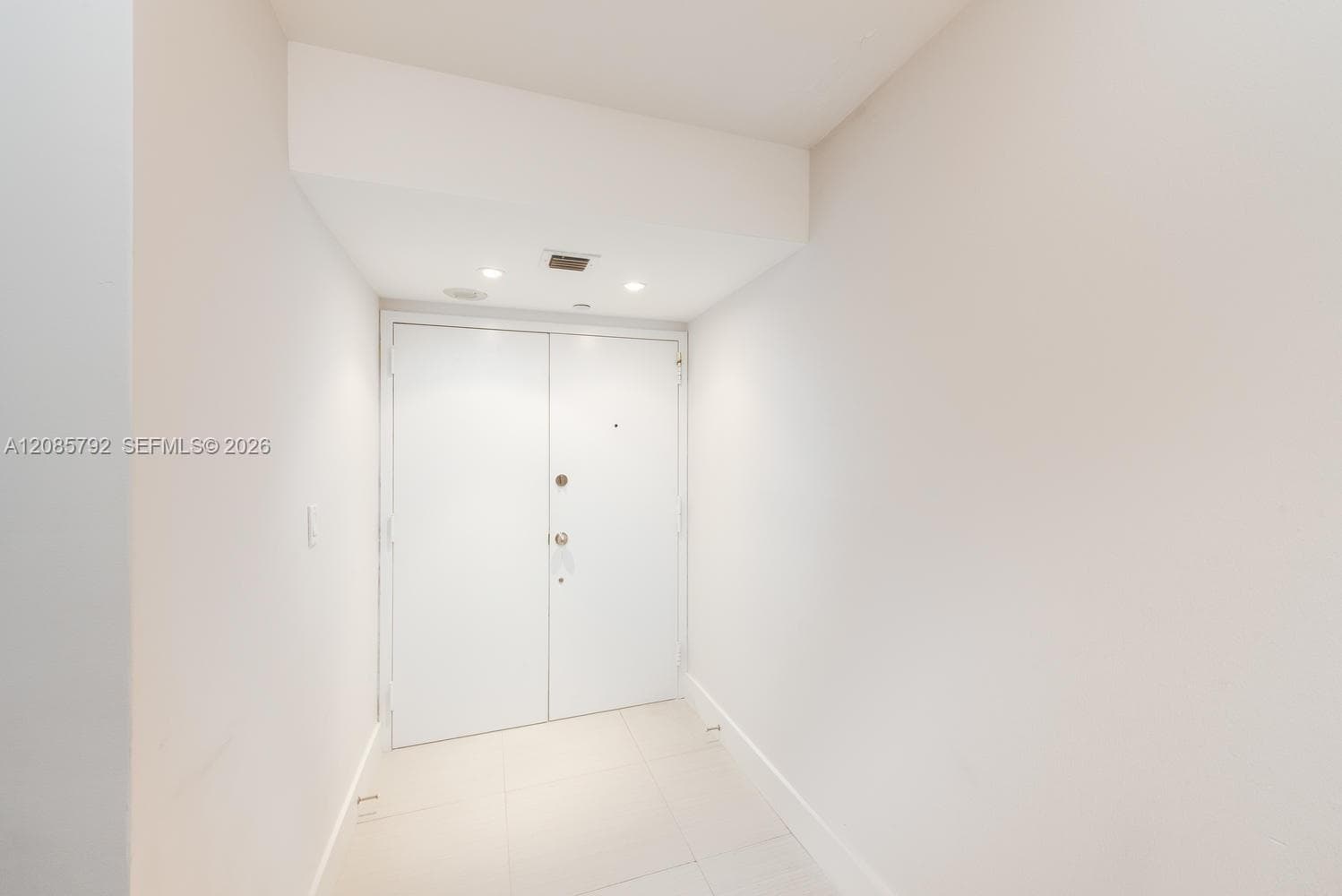 Commodore Club South · #206 in Key Biscayne - Photo 20