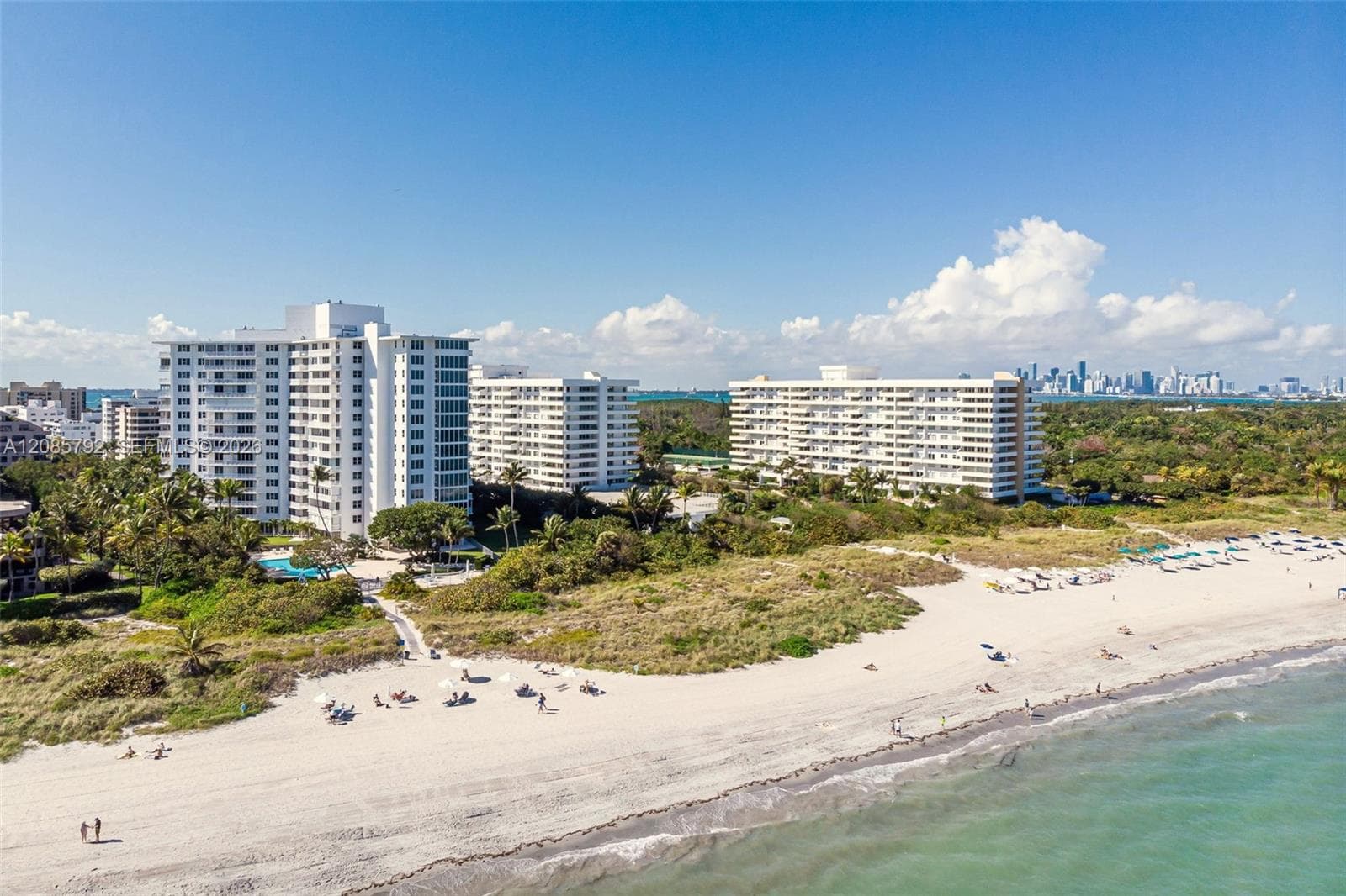 Commodore Club South · #206 in Key Biscayne - Photo 38
