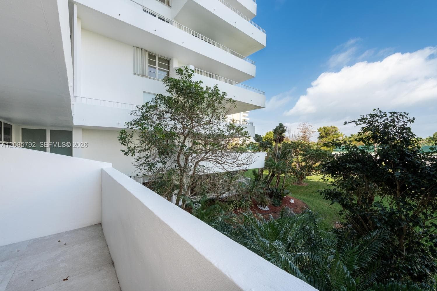 Commodore Club South · #206 in Key Biscayne - Photo 19