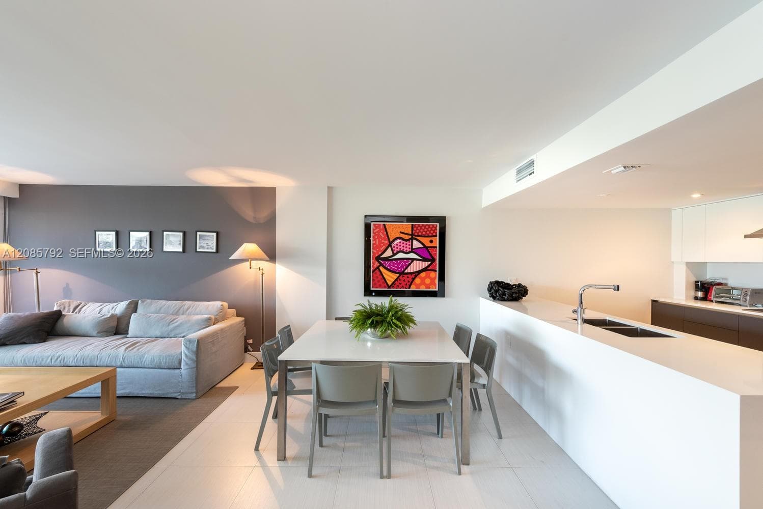 Commodore Club South · #206 in Key Biscayne - Photo 4