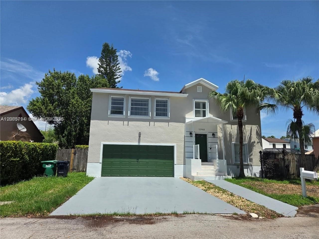11903 SW 273rd St photo 11