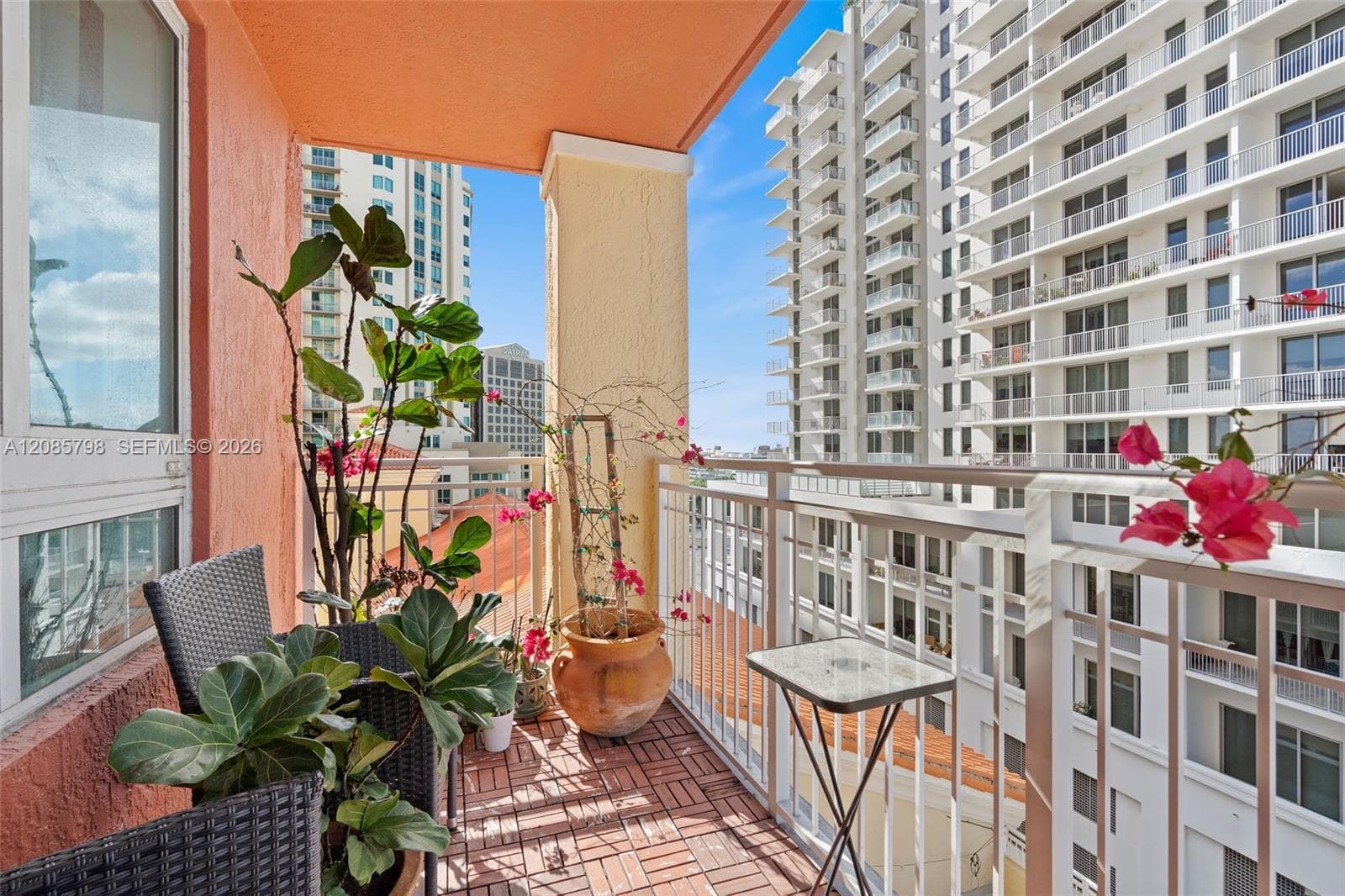 TOSCANO CONDO · #1110S in Miami - Photo 16