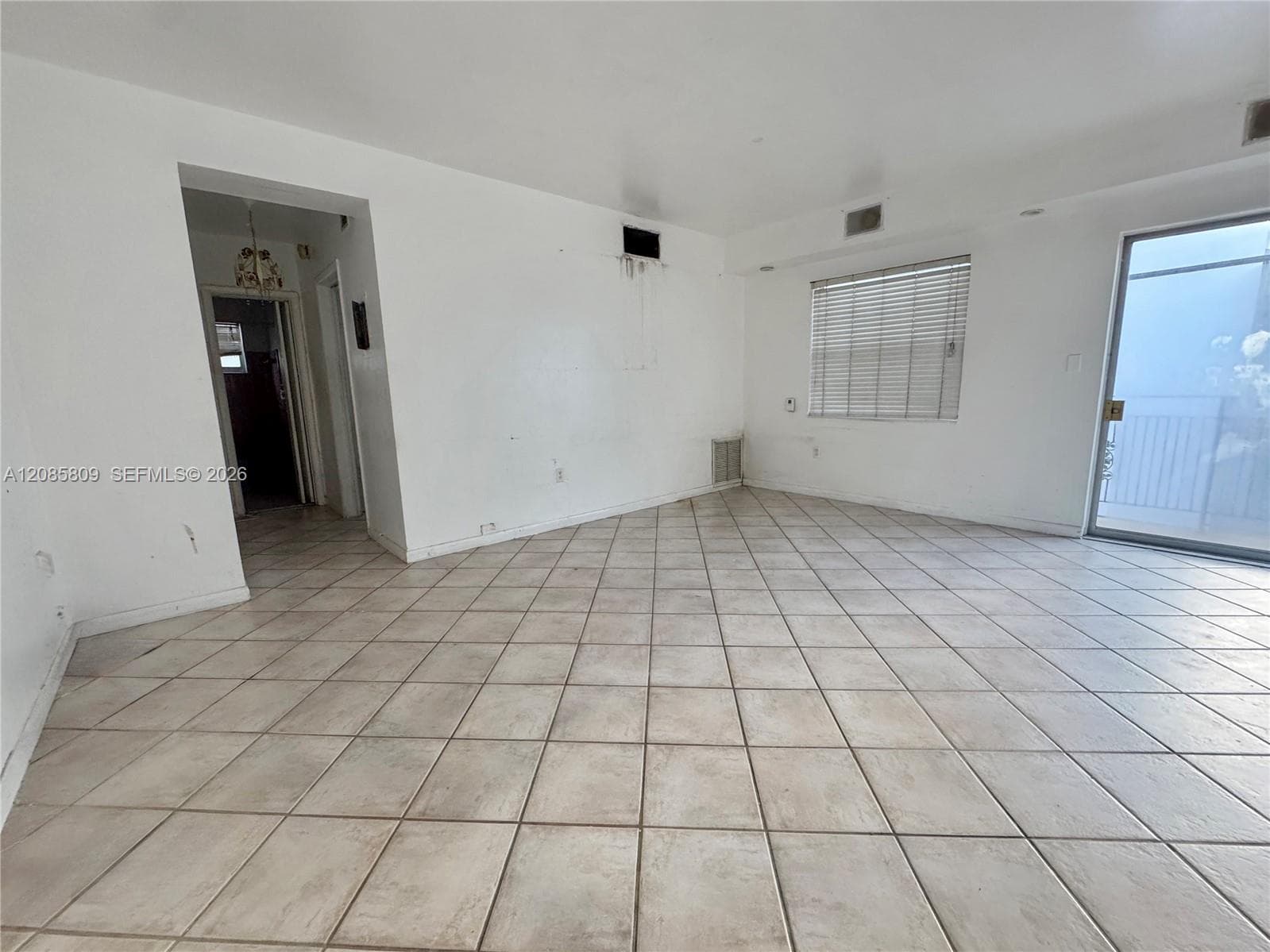 GOLDEN DREAMS CONDO · #20 in Miami Beach - Photo 3