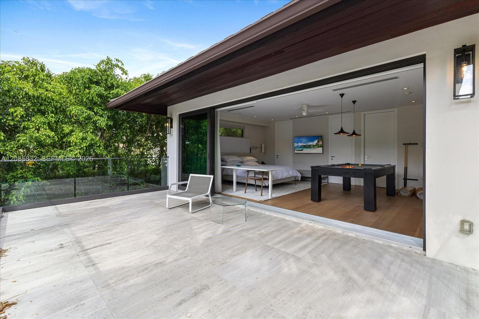401 E Rivo Alto Dr photo 30