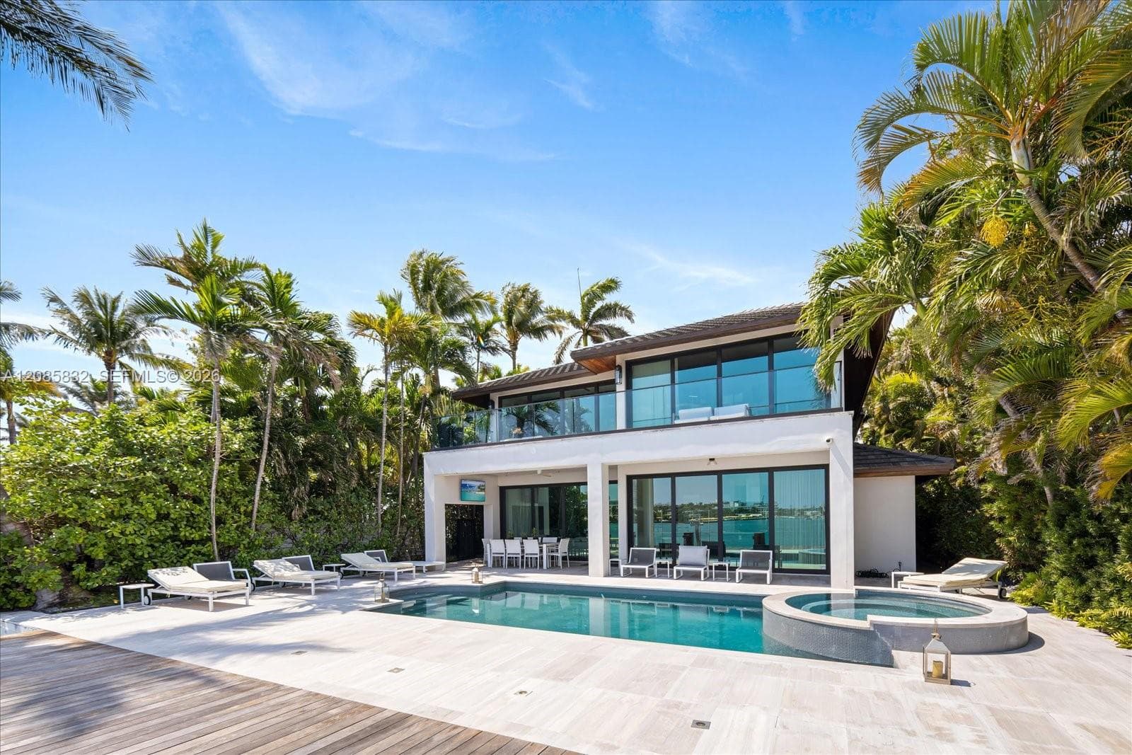 401 E Rivo Alto Dr photo 34