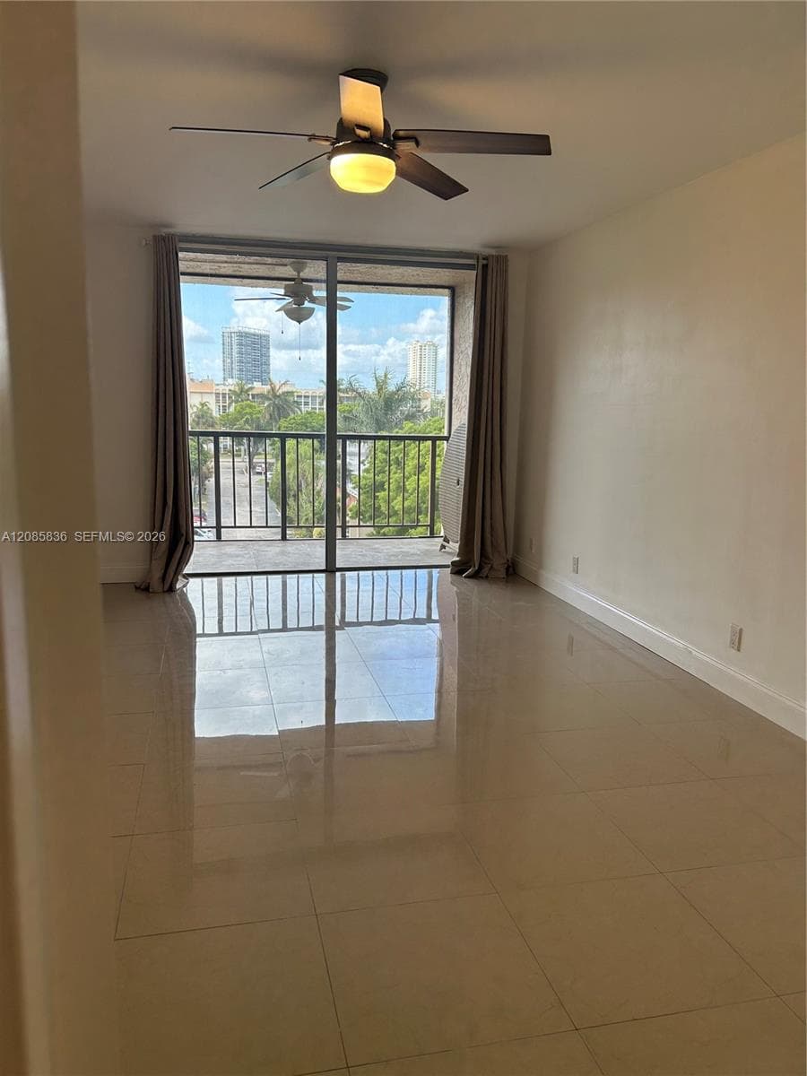 DESOTO PARK NORTH CONDO · #516 in Hallandale Beach - Photo 2